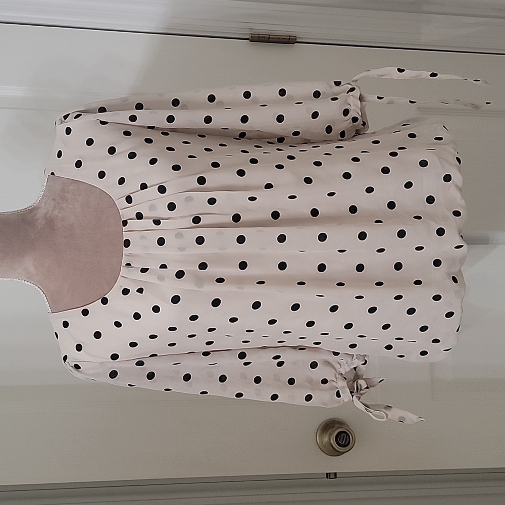 Dress Barn Size S Cream w/ Black Polkadot Bubble Blouse 3/4 Sleeve w/ Ties, EUC